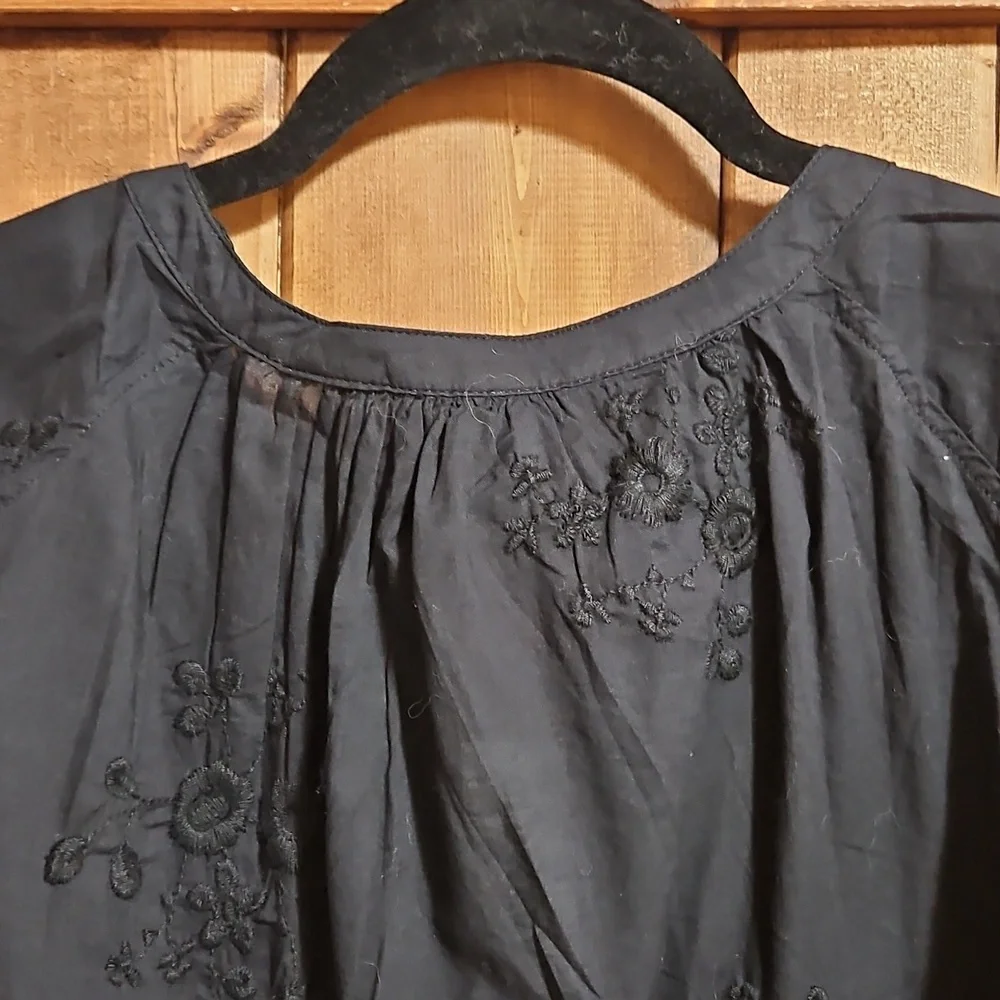Old Navy Black Button Front Embroidered Cotton Blouse XL NWT - Picture 6 of 16